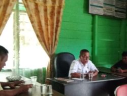 LSM bakornas dpc Acèh Singkil sesalkan sikap oknum kades kuta Batu tidak resfon kunjungan kabid DPMK Aceh Singkil