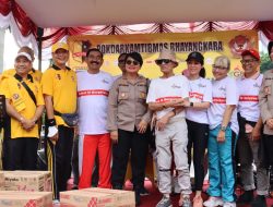 Pokdarkamtibmas Bhayangkara dan GPAN Sosialisasikan Kamtibmas dan Bahaya Norkoba di Car Free Day Jalan MH Thamrin Jakarta