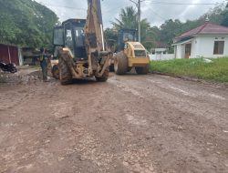 Hebat, Masyarakat STB Siapkan 112 Kubik Batu Crocos Dan 3 Unit Alat Berat Perbaikan Jalan STB Tanpa Bantuan Pemerintah Murni Swadaya Masyarakat