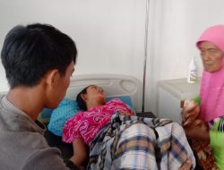 Puskesmas padang tepong tidak ada layanan yang baik sehingga anggota LSM GERHANA KESAL