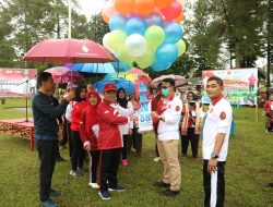 Pemkab Lampung Barat Adakan Senam Bersama Sekaligus Bagikan Doorprize