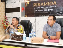 AKBP Siswantoro Ucapkan Selamat Hari Pers Nasional Kepada Wartawan Sampang Saat Ngopi Bareng Media