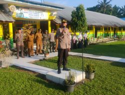 Kapolsek Secanggang Sambangi SMP Negeri 2 Secanggang Berikan Motivasi dan Arahan Kepada Siswa
