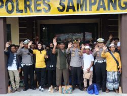 AKBP Siswantoro Lepas 2 Bus Mudik Balik Gratis Polres Sampang Jurusan Surabaya – Jakarta