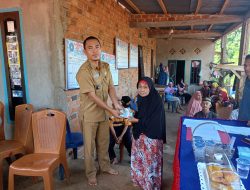 Kepala desa karang are  bagikan BLT dd tahap dua bejalan lancar dan kondusip