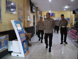 Kapolres Malang Sidak Satpas Karanglo, Jamin Kualitas Pelayanan SIM dan Antisipasi Calo