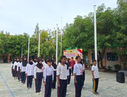 Waka Kesiswaan Dadang Hoerul Anam,M.Pd,Membuka Diklat Calon Anggota Paskibra SMPN 4 Sindang