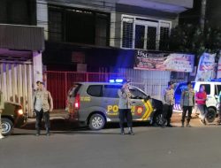 Minggu Dinihari Polisi Dan Satpol PP Simokerto Apel Di Koramil