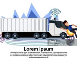 Kurang Hati-hati, Truk Tronton Hino Tabrak Pria Berdiri Di Pinggir Jalan, Korban Alami Luka dan Tak Sadarkan Diri