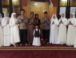 Peringati Isra Mi’raj Kapolsek Simokerto Ajak Anggota Dan Bhayangkari Doa Bersama Untuk Kelancaran Pemilu 2024