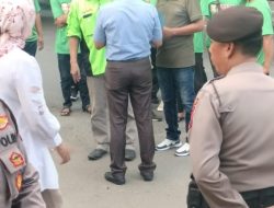 Aliansi Masyarakat Peduli Pemilu Damai Melakukan Aksi Spontanitas Di Polres Pasuruan