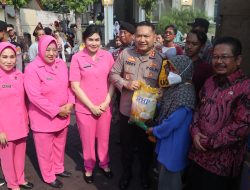 Polres Pasuruan Bersama Bhayangkari dan Pemkab Gelar “Bazar Sembako Murah Ramadhan