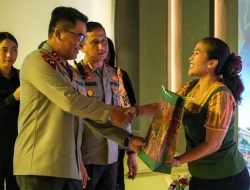 Kembali Gelar Minggu Kasih, Kapolda Bali dan Jajaran Terima Aspirasi Kamtibmas Masyarakat Dermaga Sesetan