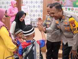 Ratusan Anak Ikuti Khitanan Massal Gratis Polres Tulang Bawang, AKBP James: Lampaui Target Awal