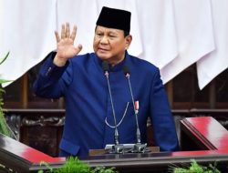 Presiden Prabowo Subianto menekankan pentingnya swasembada pangan dan energi dalam pidato perdananya di hadapan Sidang Paripurna MPR RI usai dilantik menjadi Presiden periode 2024-2029, di Gedung Nusantara MPR-DPD-DPR RI, Senayan, Jakarta, pada Minggu (20/10/2024) pagi.