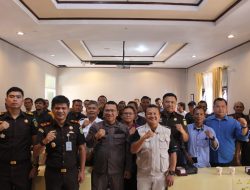 Bangun Solidaritas Bersama Insan Pers, Kajari Toba Gelar Coffee Morning