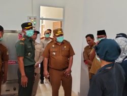Pj Bupati Hadiri Launching Penyaluran Makan Gratis Di Pebayuran.