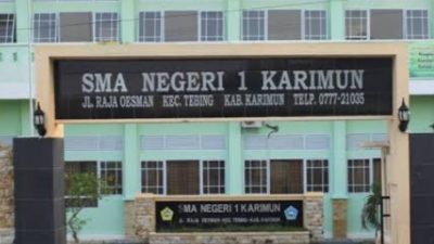 Kepala Sekolah SMAN 1 Karimun Tidak Koperatif dan Transparan