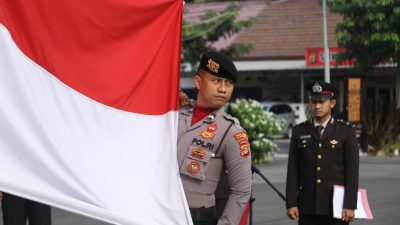 *Semangat Kepahlawanan Membara! Kabag SDM Polres Tulang Bawang Pimpin Upacara Hari Pahlawan dengan Penuh Khidmat*