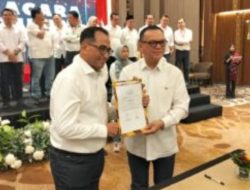 Dr. H. Joncik Muhammad Kembali Nakhodai Kagama Sumsel: Dilantik Budi Karya Sumadi