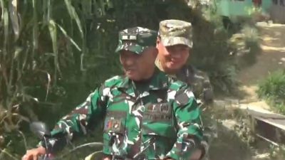 Pabung Toba Bonceng Bupati Humbahas Naik Trail Tinjau Lokasi Pembukaan Jalan di Desa Sijarangon II Kecamatan Pakkat