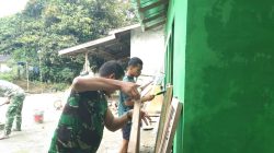 Pembangunan RTLH TMMD Ke 129 Kodim 0210/TU Tahap Pemasangan Daun Pintu dan Jendela 
