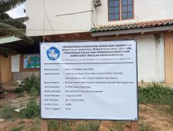Revitalisasi Rp 1,7 Miliar di SMAN 9 Tambun Selatan, Papan Proyek “Buta Identitas” dan Kepala Sekolah Bungkam Saat Dimintai Klarifikasi